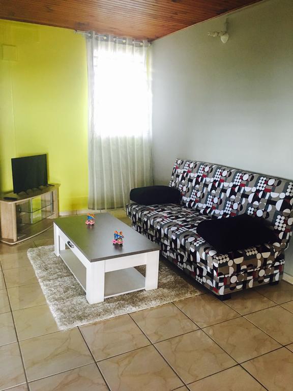 Le Papillon Apartment Le Moule Bagian luar foto