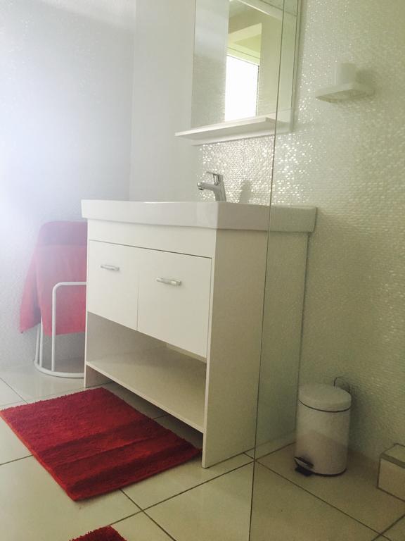 Le Papillon Apartment Le Moule Bagian luar foto